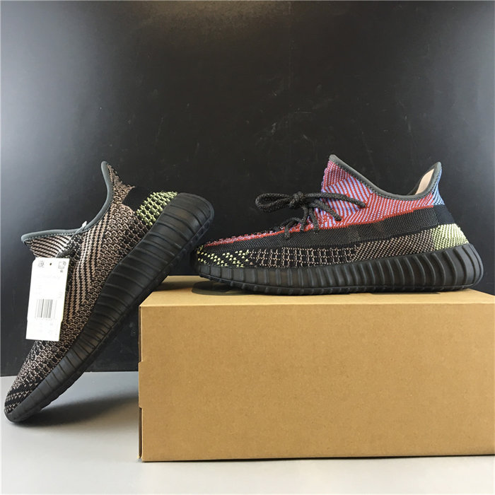 ad*s Y**zy boost 350 v2 yecheil (reflective) fx4145