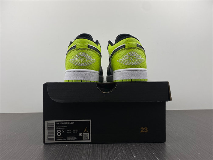 Jordan 1 Low Snakeskin Vivid Green DX4446-301