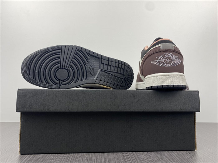 Jordan 1 Low Mocha DC6991-200