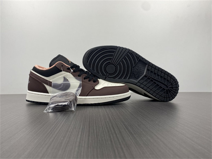 Jordan 1 Low Mocha DC6991-200