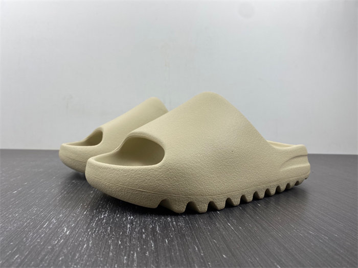 Y**zy slide bone fw6345