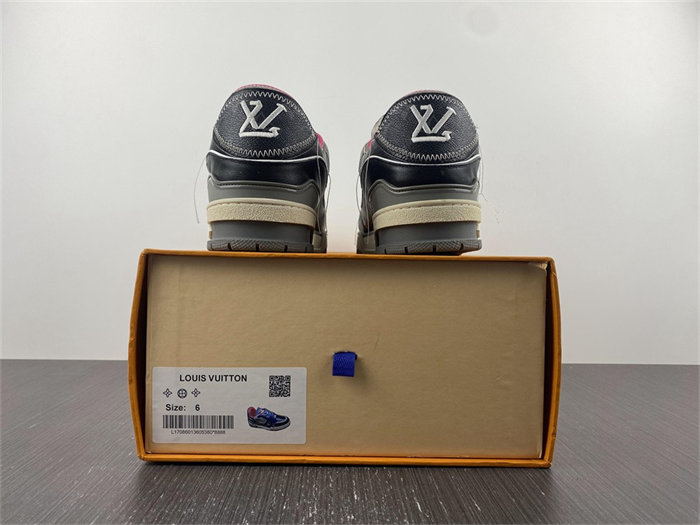 l**is V*t*n trainer pink ss2 1a8q9n