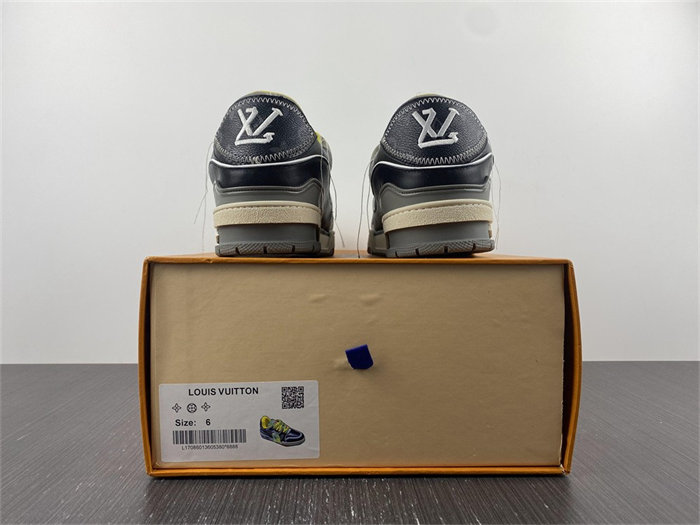 l**is V*t*n trainer green ss21 1a8qa5