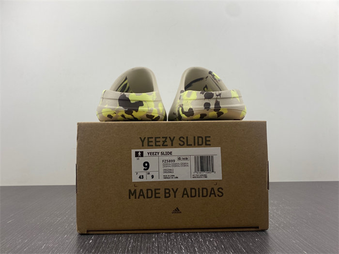 ad*s Y**zy slide fz5899
