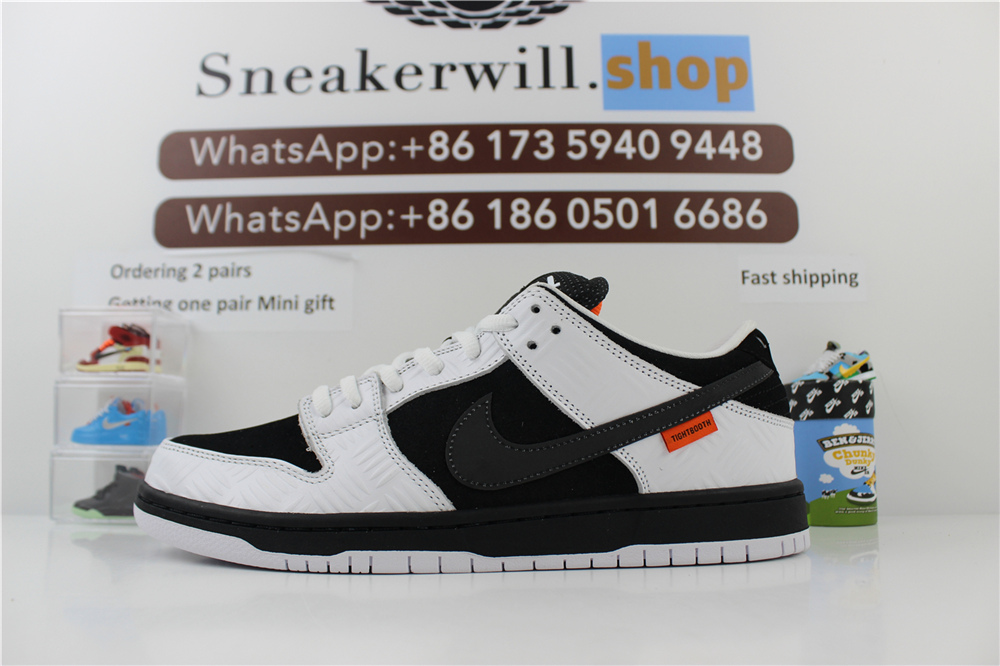 TIGHTBOOTH X Nike SB Dunk Low