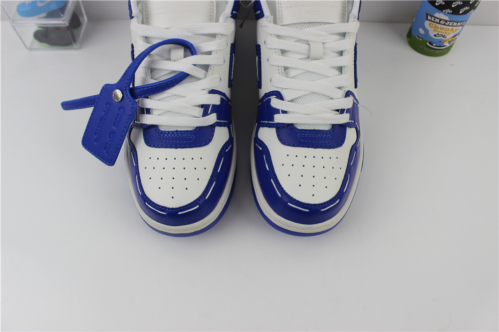 OFF-WHITE Out Of Office For Walking with stitches