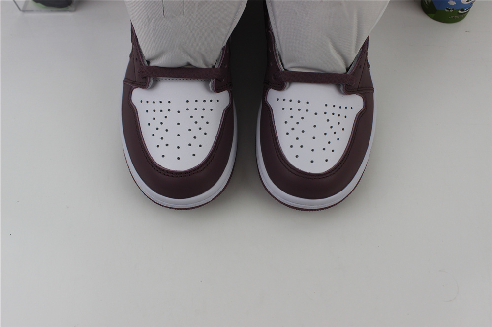 Air Jordan 1 High OG “Mauve”