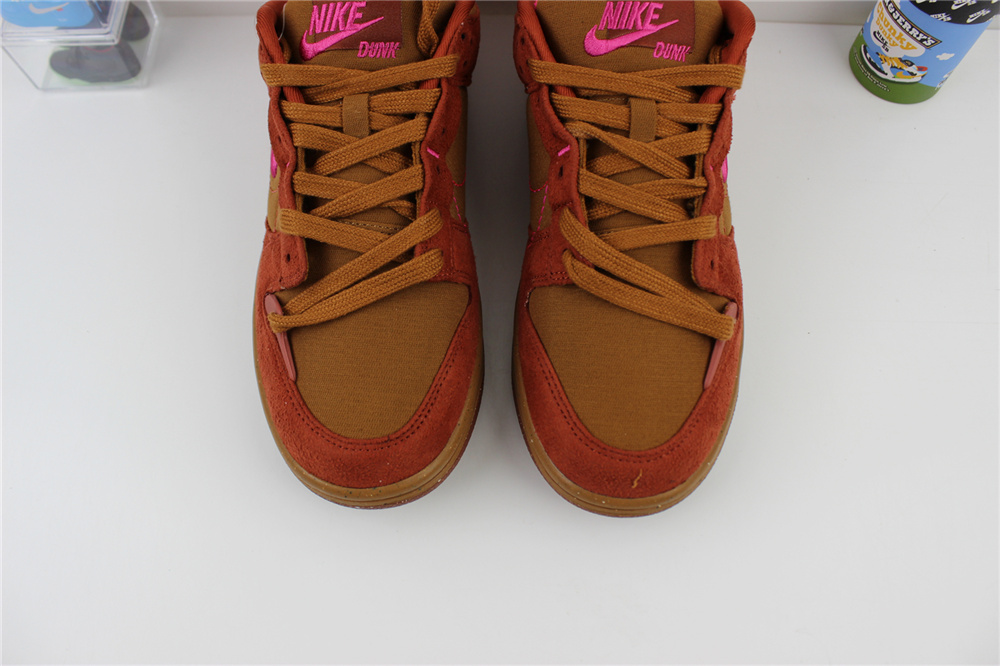 Nike WMNS Dunk Low Disrupt 2 Desert Bronze