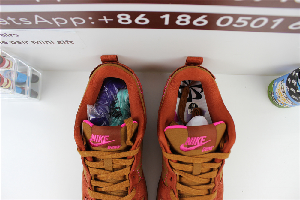 Nike WMNS Dunk Low Disrupt 2 Desert Bronze