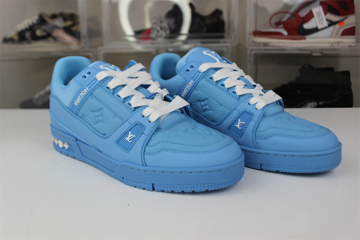 Blue LV