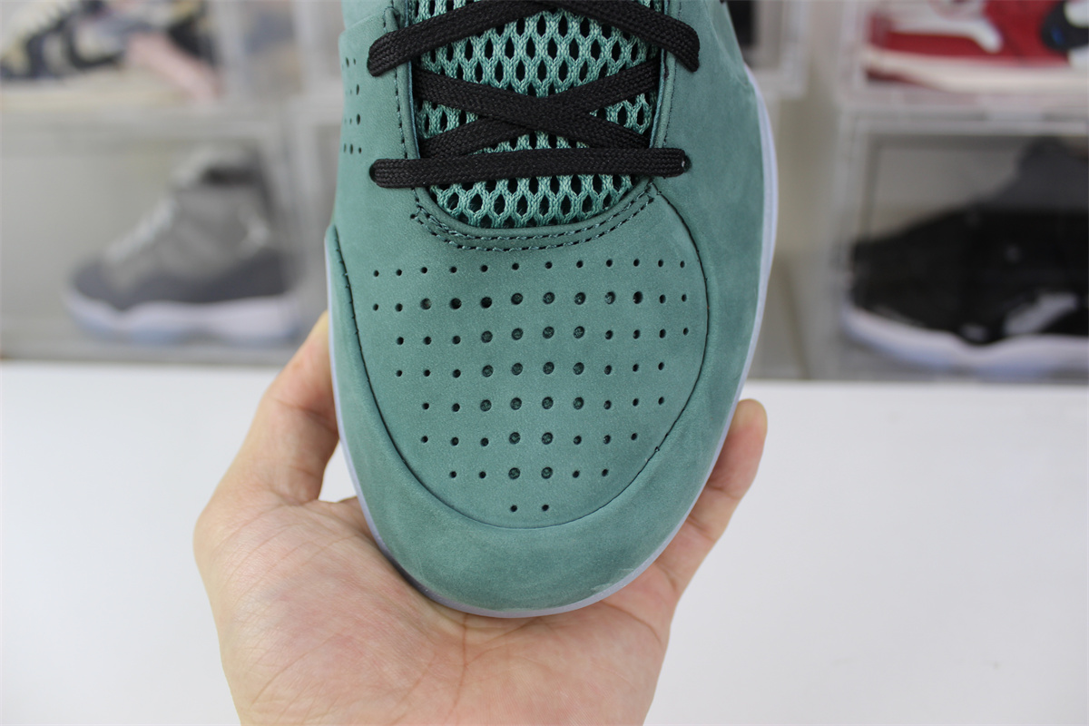Nike Kobe 4 Protro “Girl Dad”
