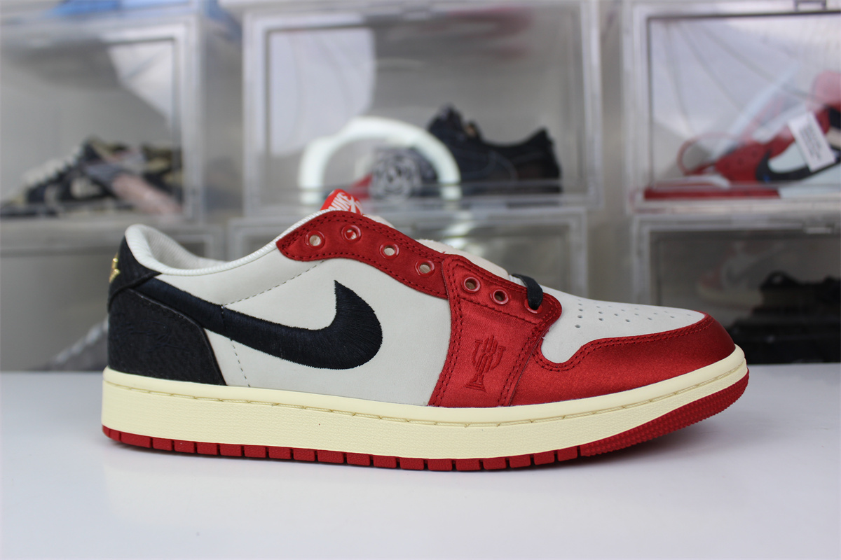Trophy Room x Air Jordan 1 OG Low 