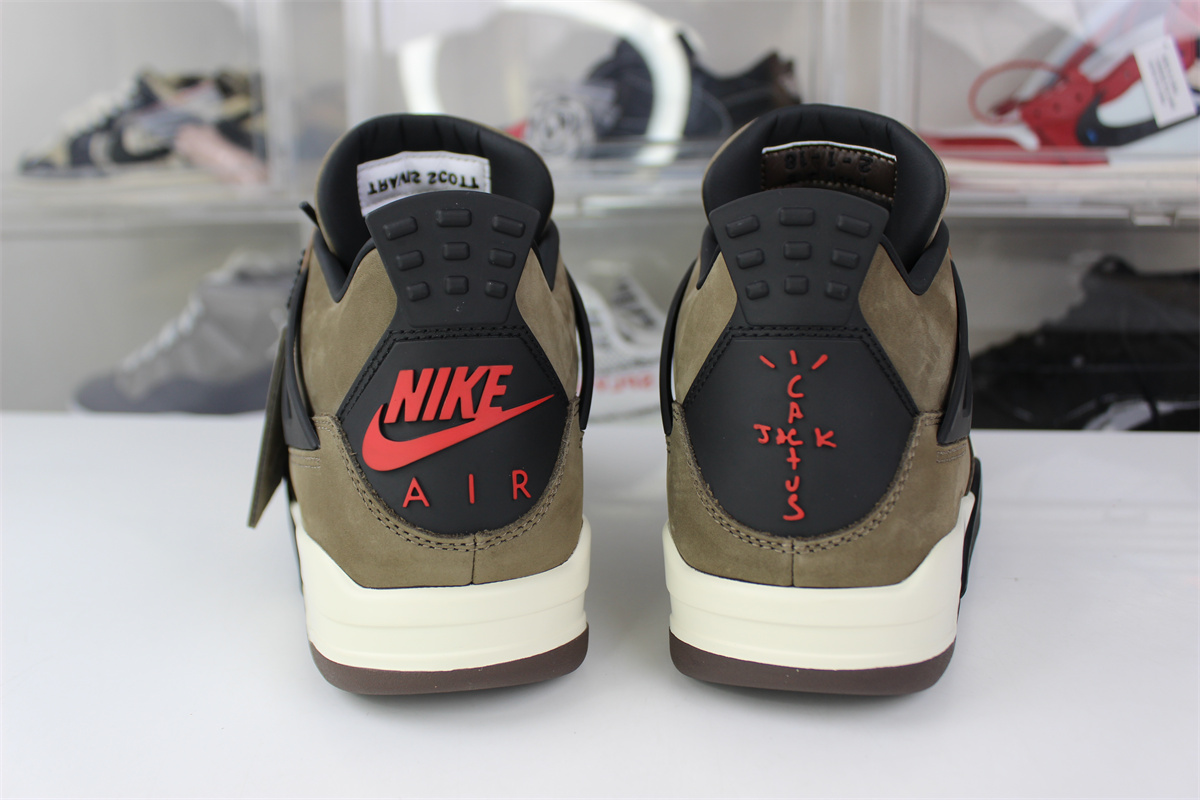 Travis Scott x Air Jordan 4 Brown
