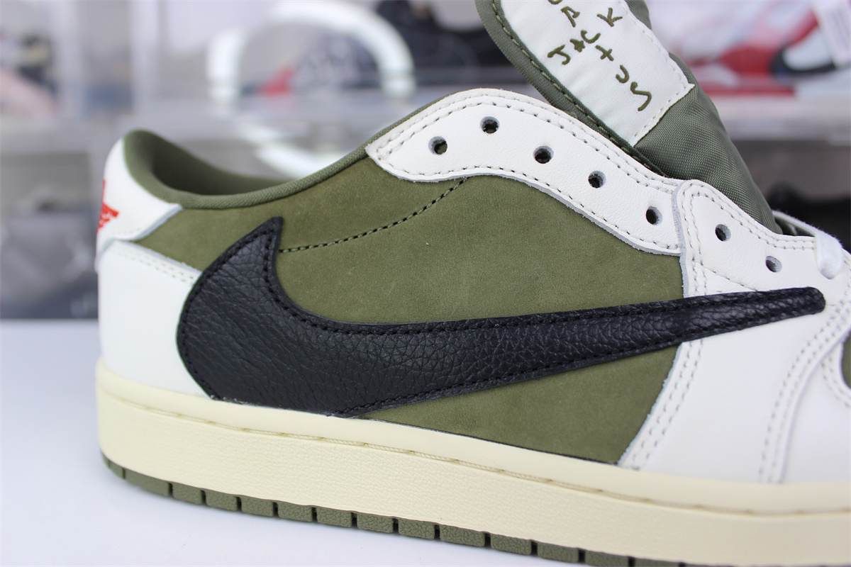 Travis Scott x Air Jordan 1 Olive