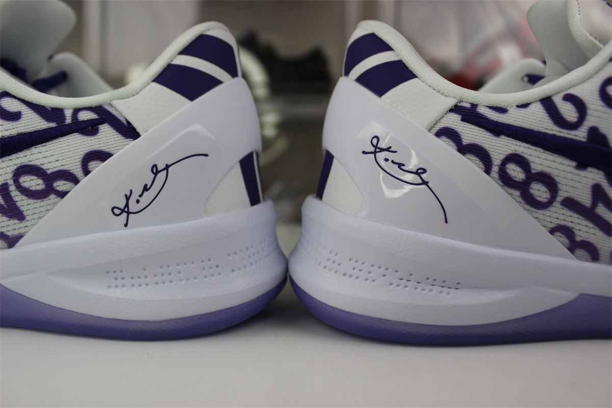 GOAT Nike Kobe 8 Protro “White Court Purple”