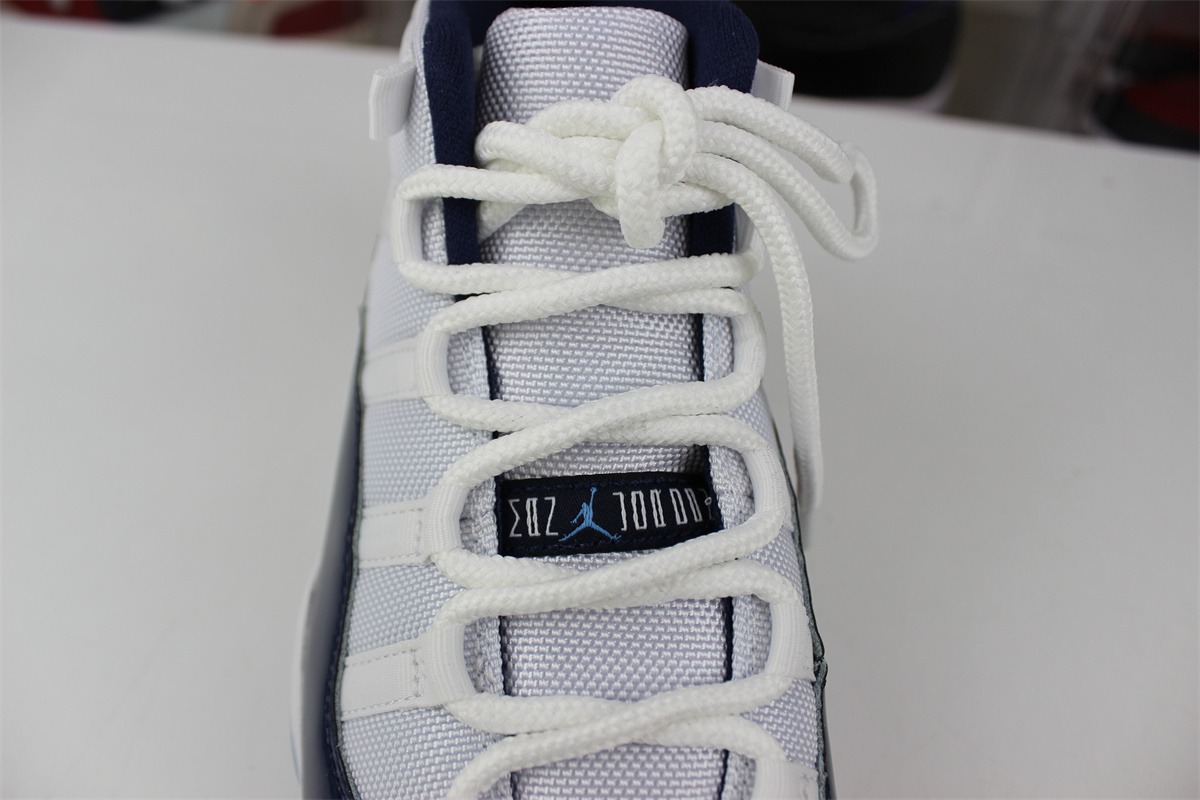 GOAT Air Jordan 11 Retro UNC Win Like 82