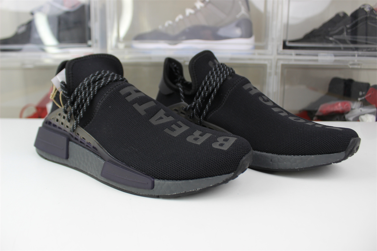 pharrell x Ad*s nmd hu breath though