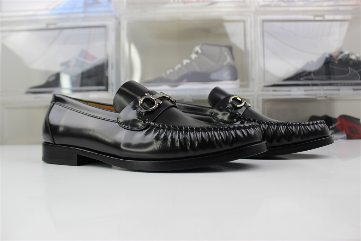 FERRAGAMO Male Black