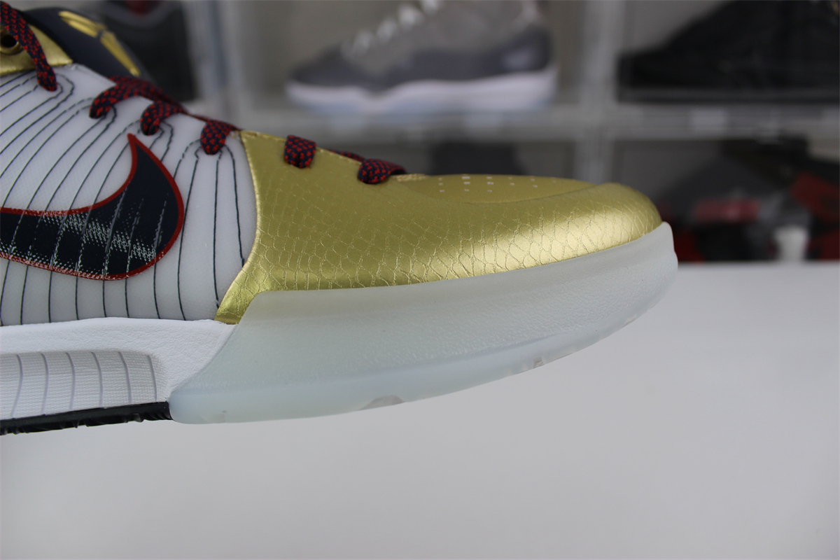 GOAT Nike Kobe 4 Protro “Gold Medal”