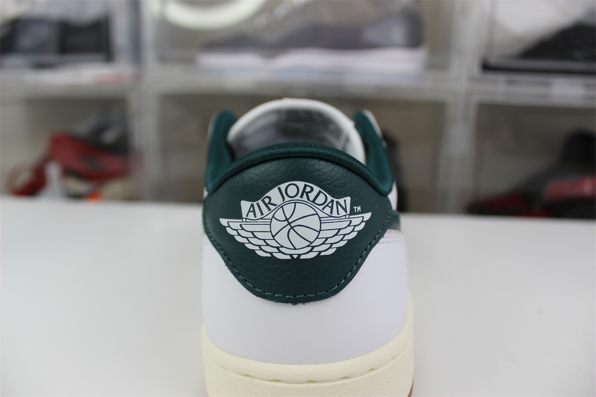 Air Jordan 1 Low OG WMNS “Oxidized Green”