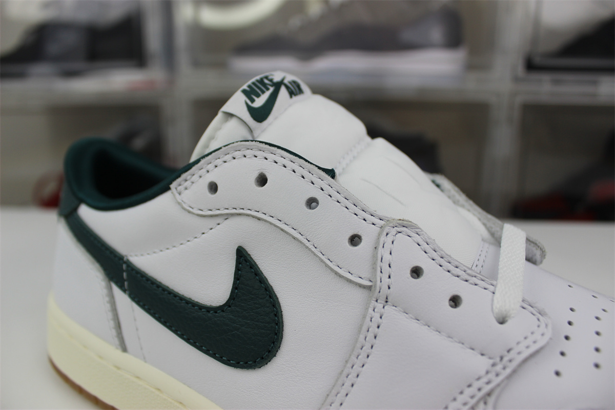 Air Jordan 1 Low OG WMNS “Oxidized Green”