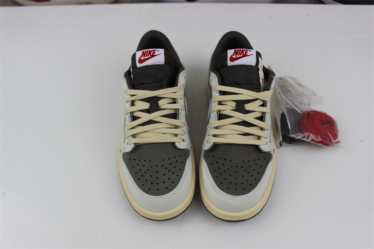 Kids shoes Travis Scott x Air Jordan 1 OG Low PS 