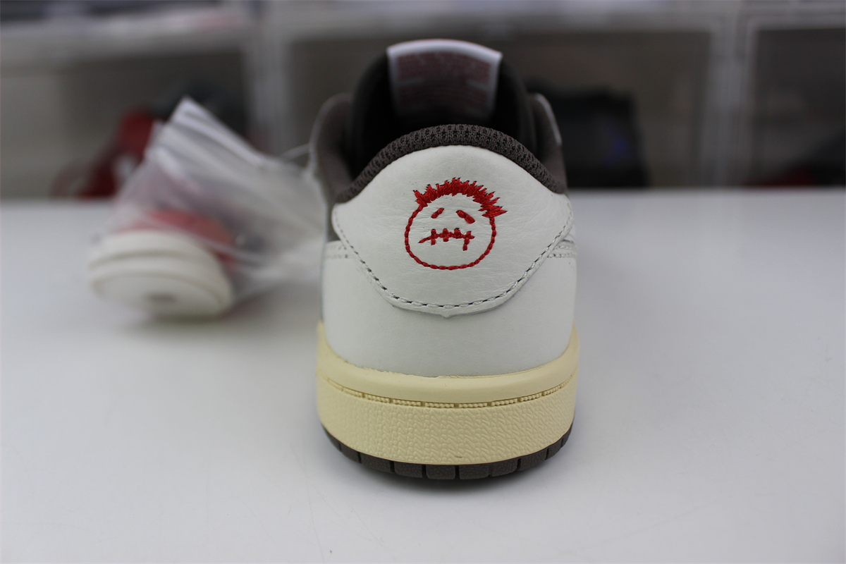 Kids shoes Travis Scott x Air Jordan 1 OG Low PS 
