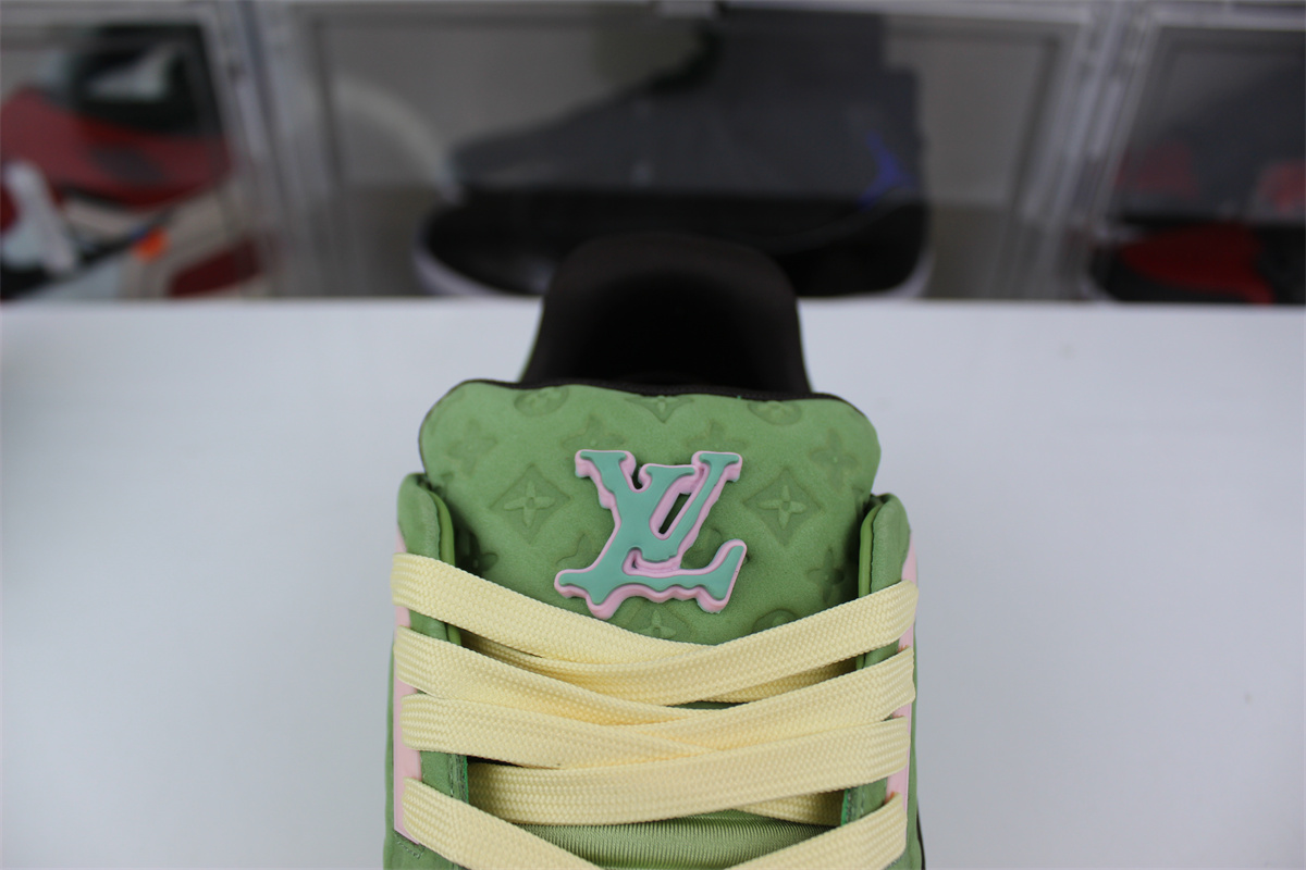 l**is V*t*n lv trainer black chocolate ms0224 green