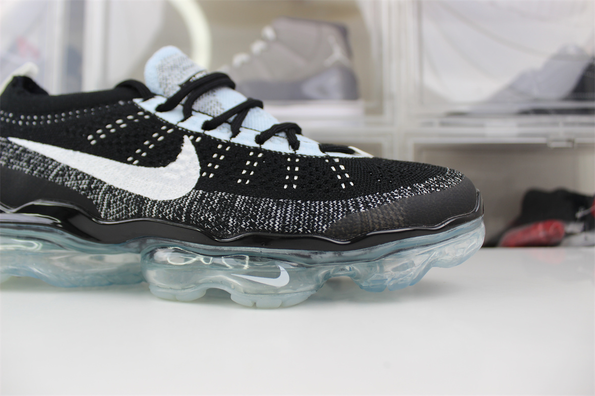 Nike Air VaporMax 2023 Flyknit Black White