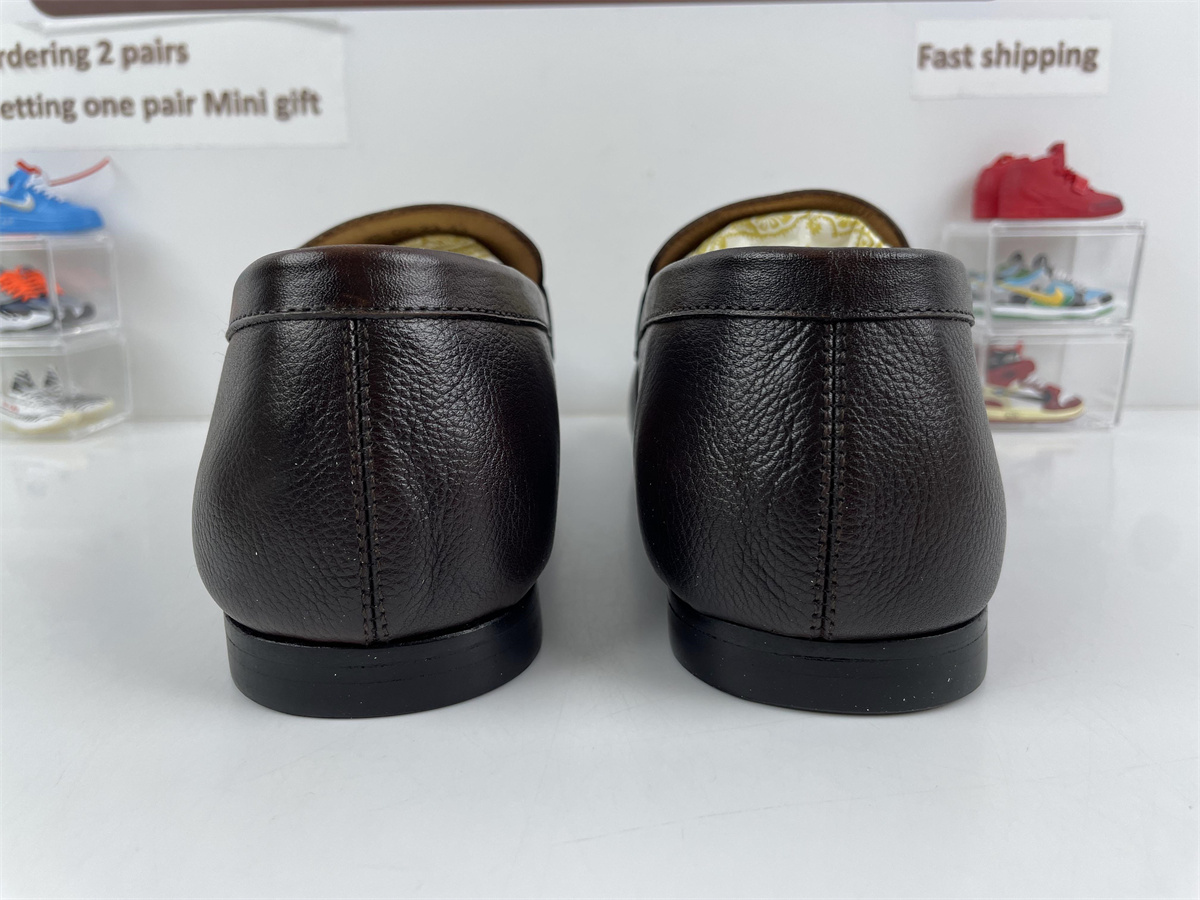 G*u*i shoes brown