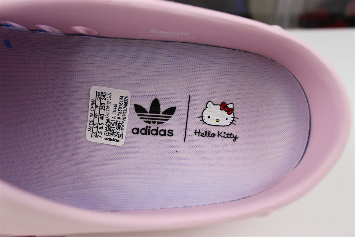 Ad*s hello kitty pink