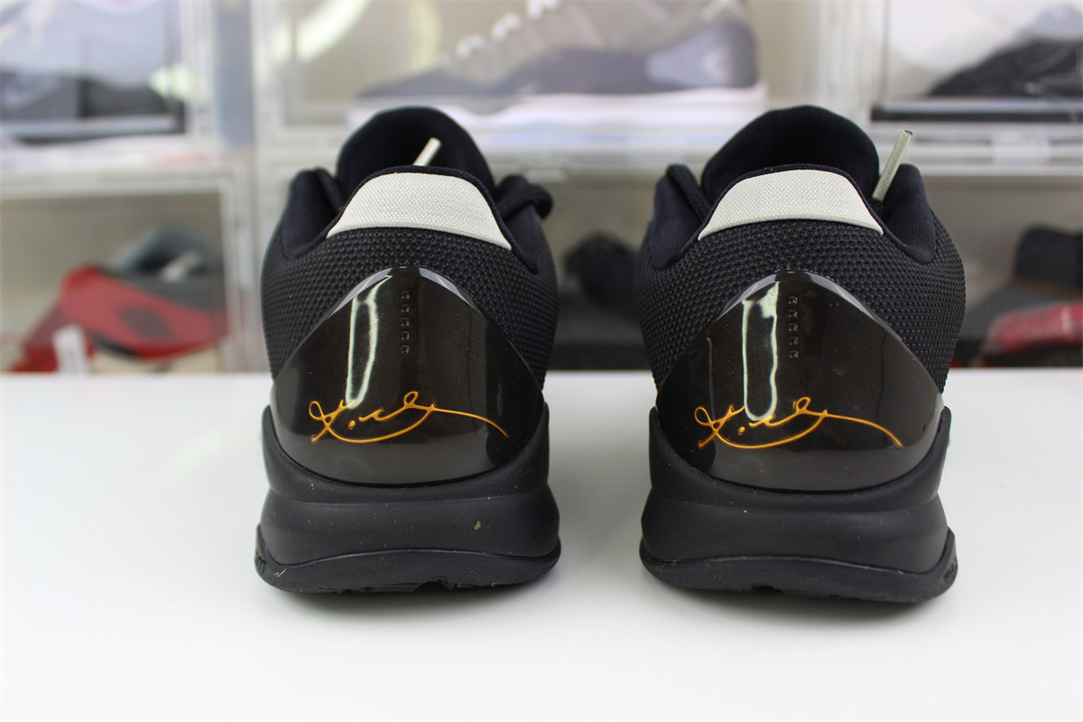Nike Zoom Kobe V(5) Blackout