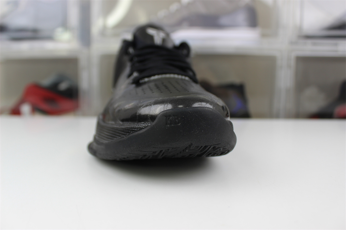 Nike Zoom Kobe V(5) Blackout