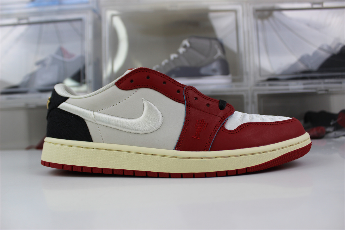 Trophy Room x Air Jordan 1 Low “Home”