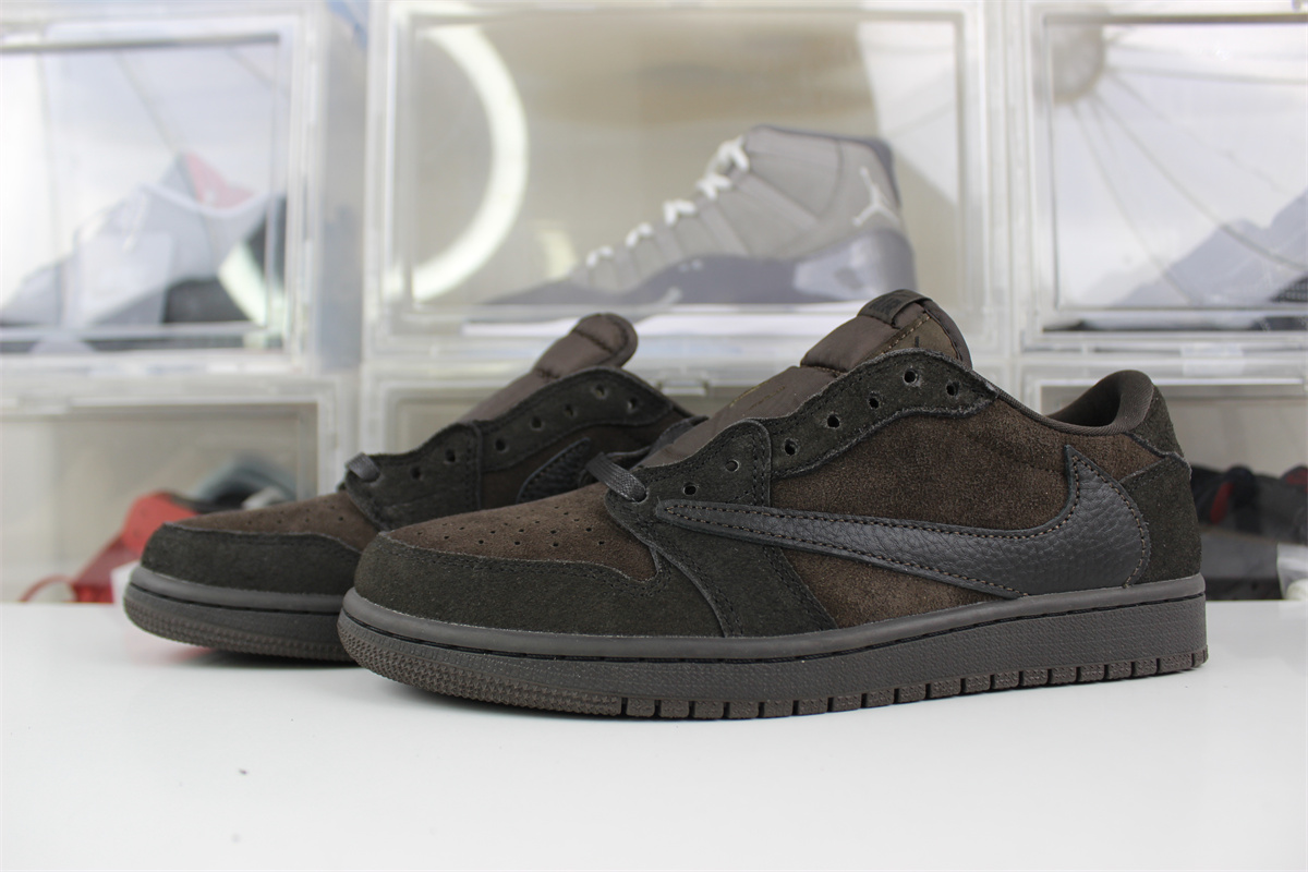 Travis Scott x Air Jordan 1 Low OG “Velvet Brown”