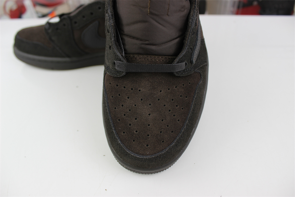 Travis Scott x Air Jordan 1 Low OG “Velvet Brown”