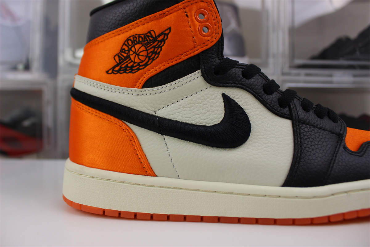 Air Jordan 1 Satin “Shattered Backboard”
