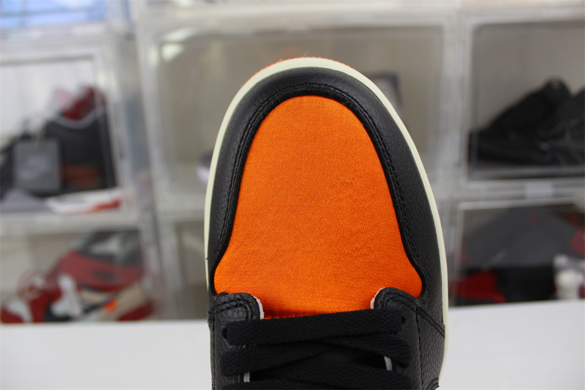 Air Jordan 1 Satin “Shattered Backboard”