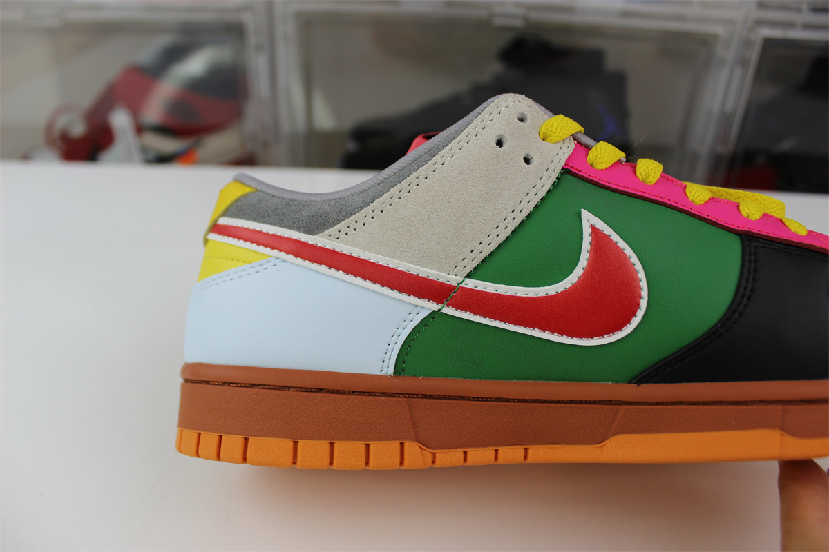 dunk low S*per mario