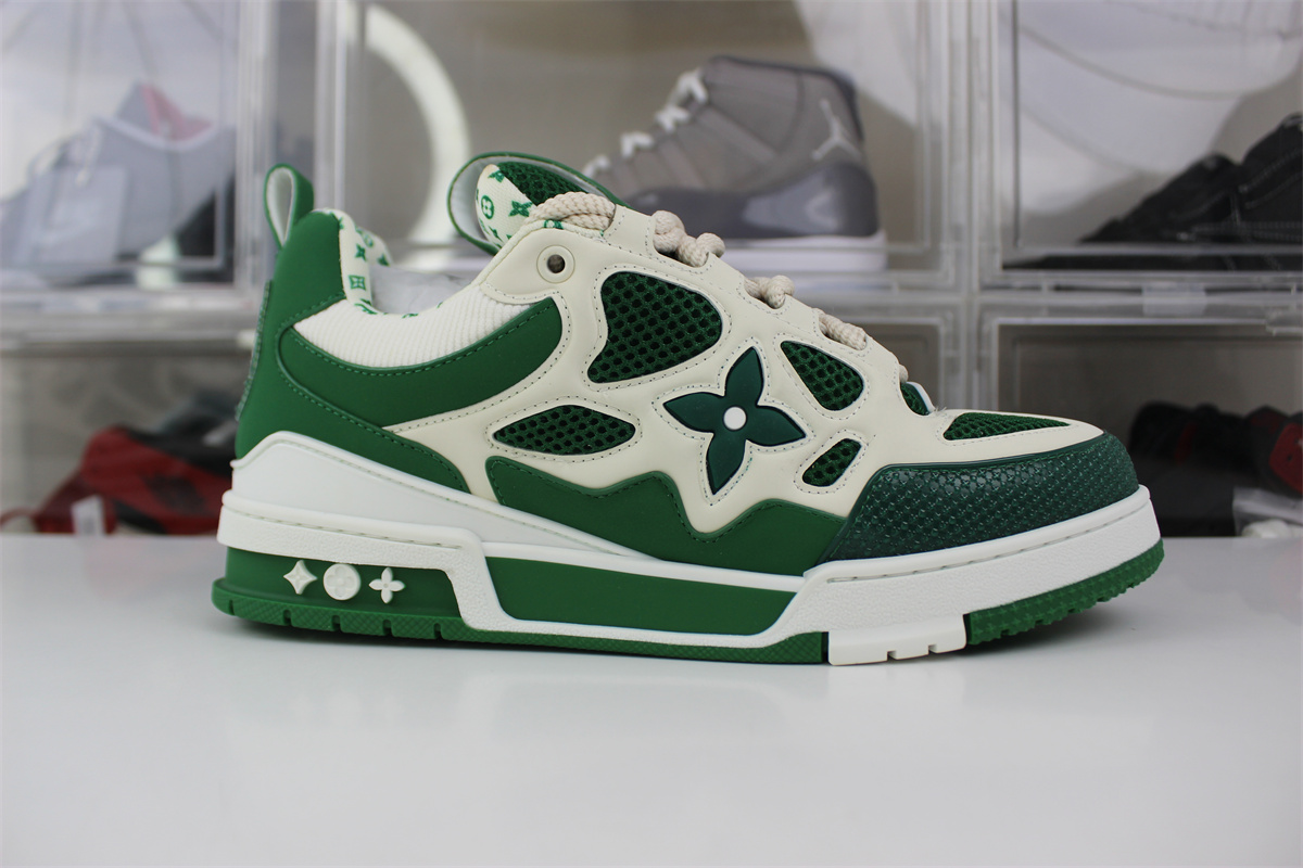 l**is V*t*n white green sneaker #54