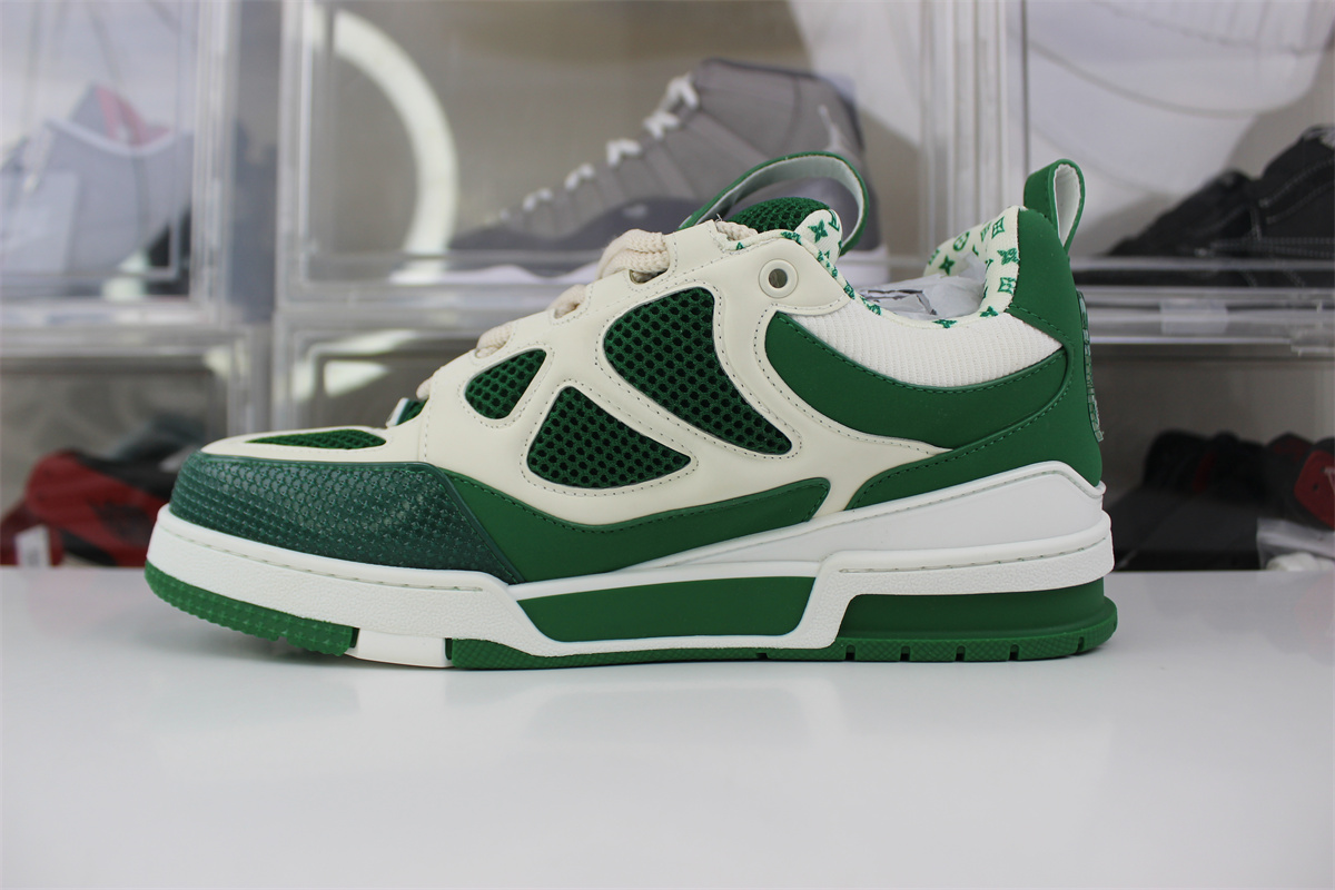 l**is V*t*n white green sneaker #54