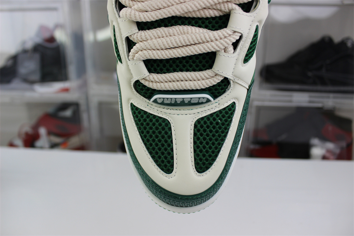 l**is V*t*n white green sneaker #54