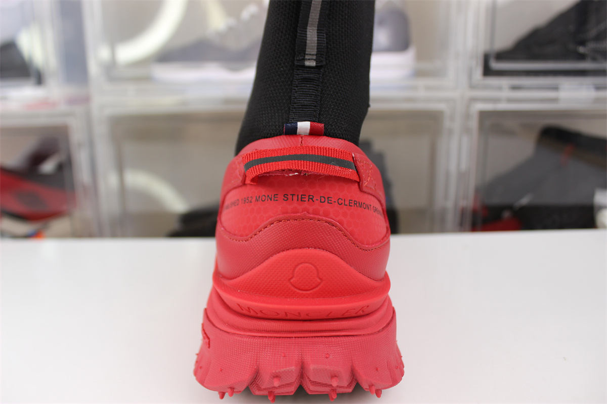 Moncler Trailgrip Black Red (EURO36-46)