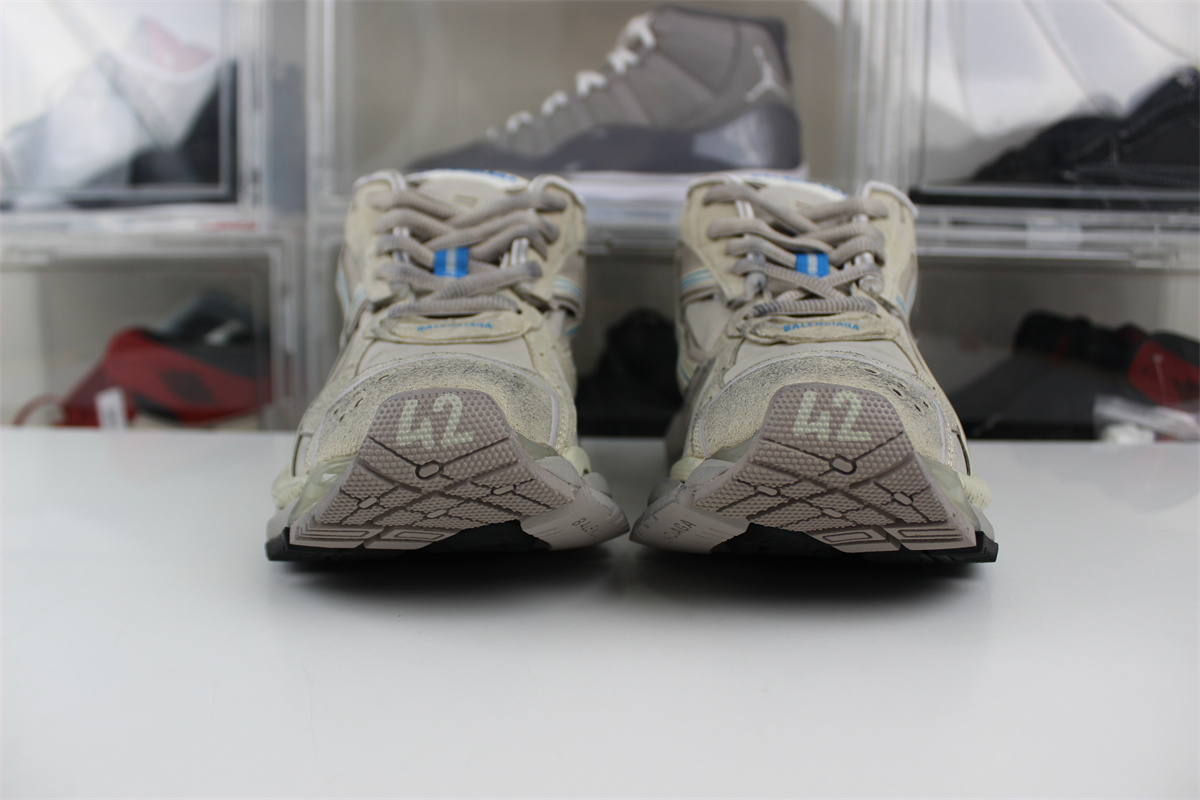 Ba*len*cia*ga nylon taupe mix blue