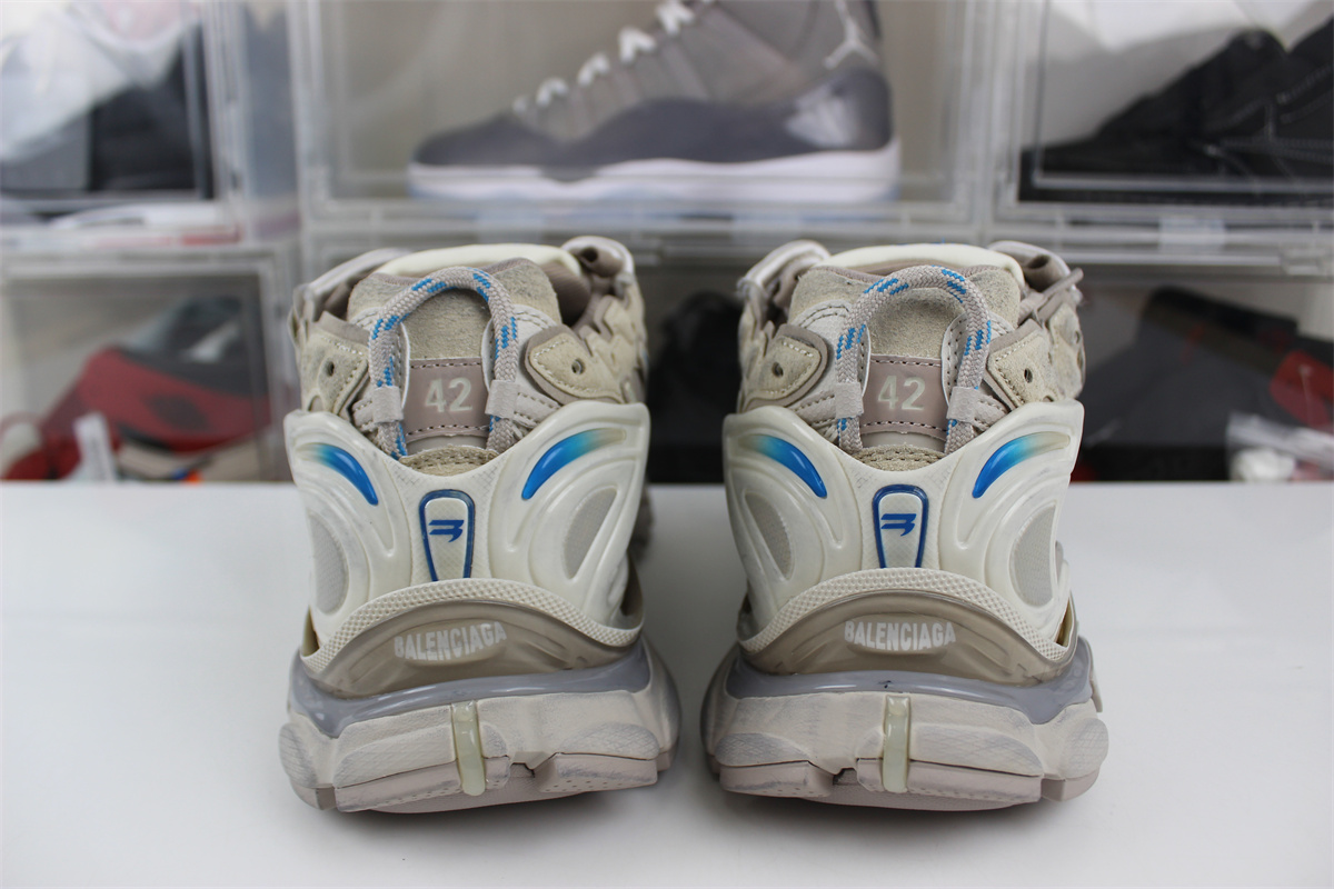 Ba*len*cia*ga nylon taupe mix blue