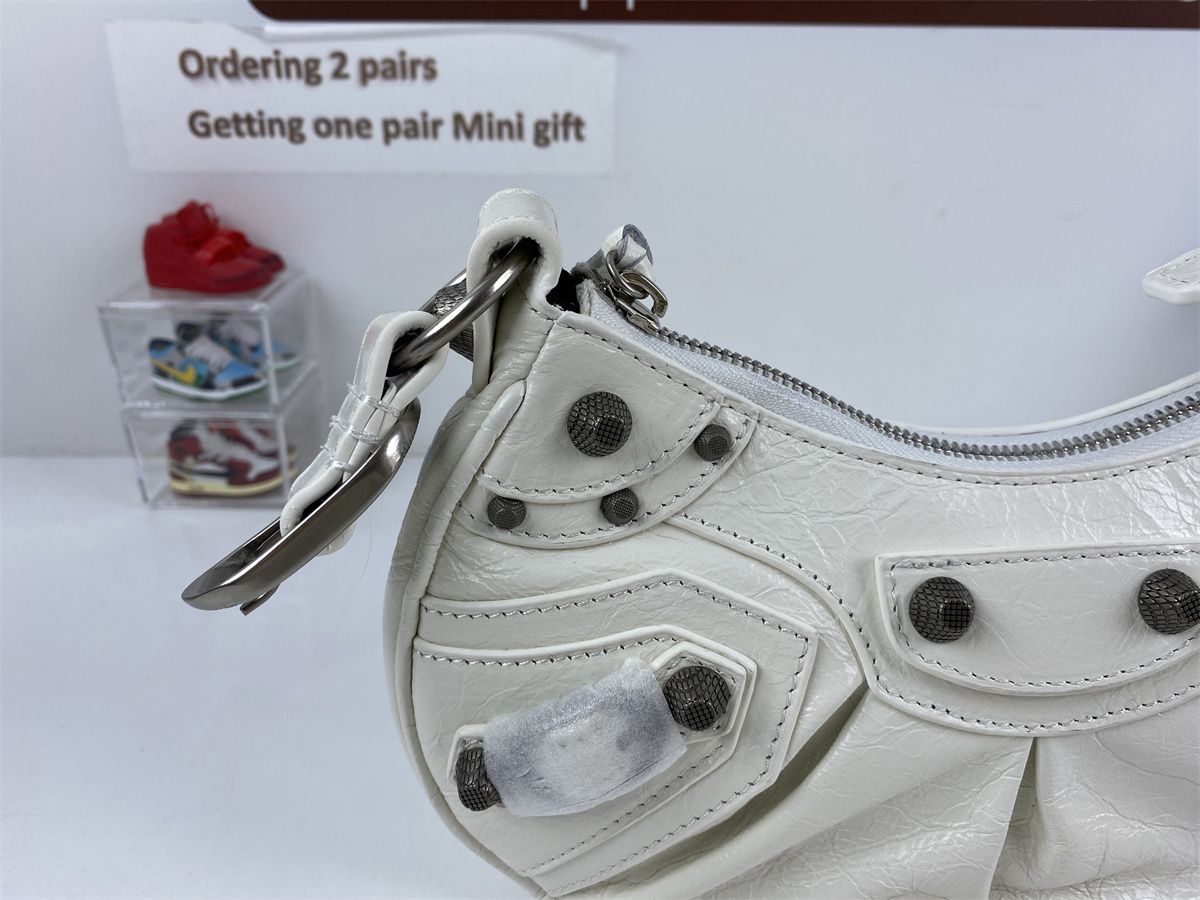 Ba*len*cia*ga* le cagole white (26x16x10cm)