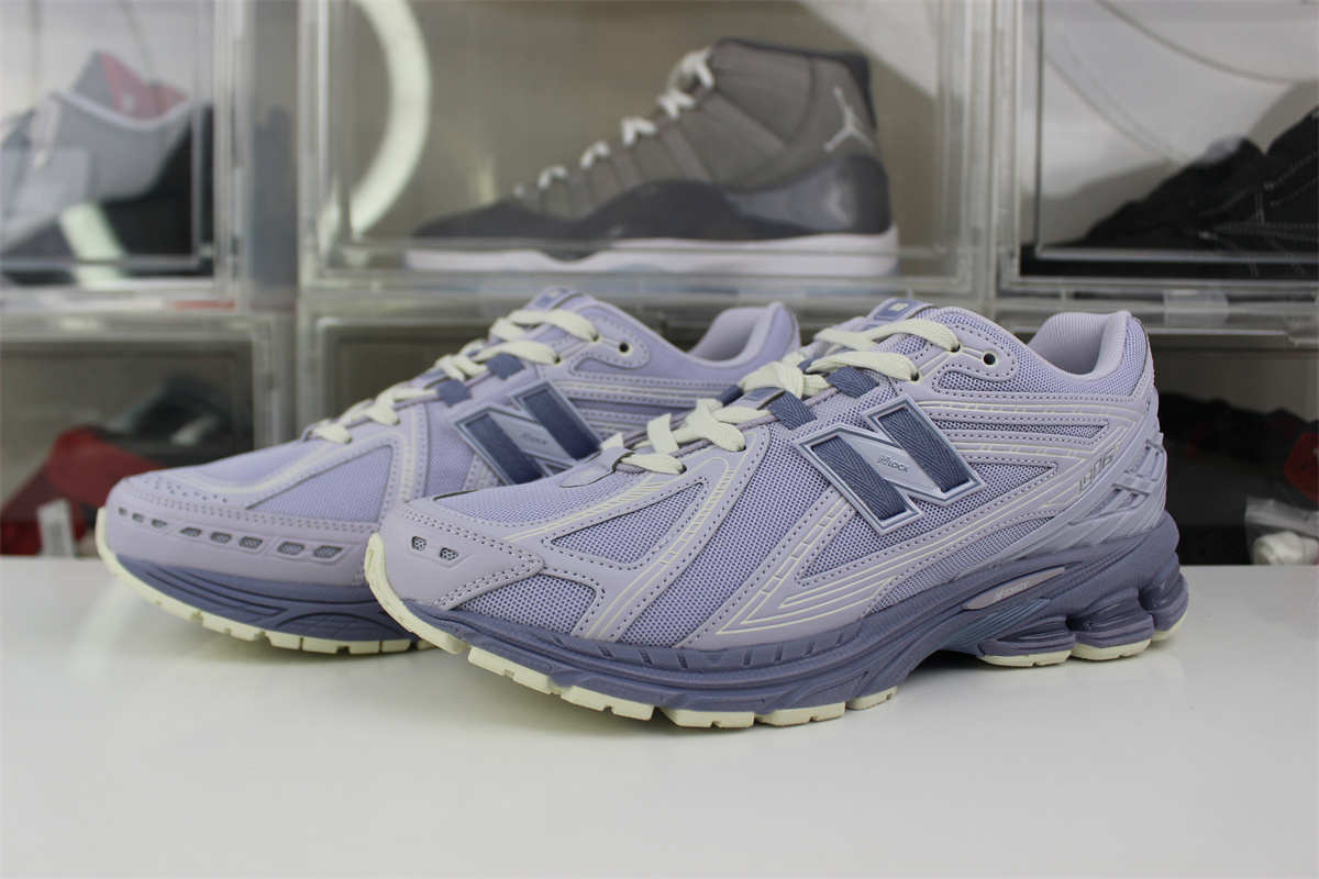 New Balance Running Shoes Purple