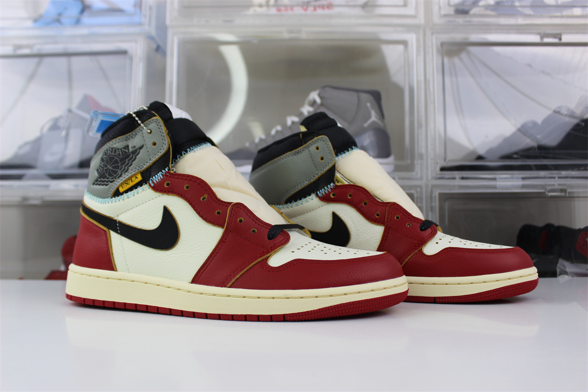 GOAT Union LA x Air Jordan 1 High OG “Chicago”