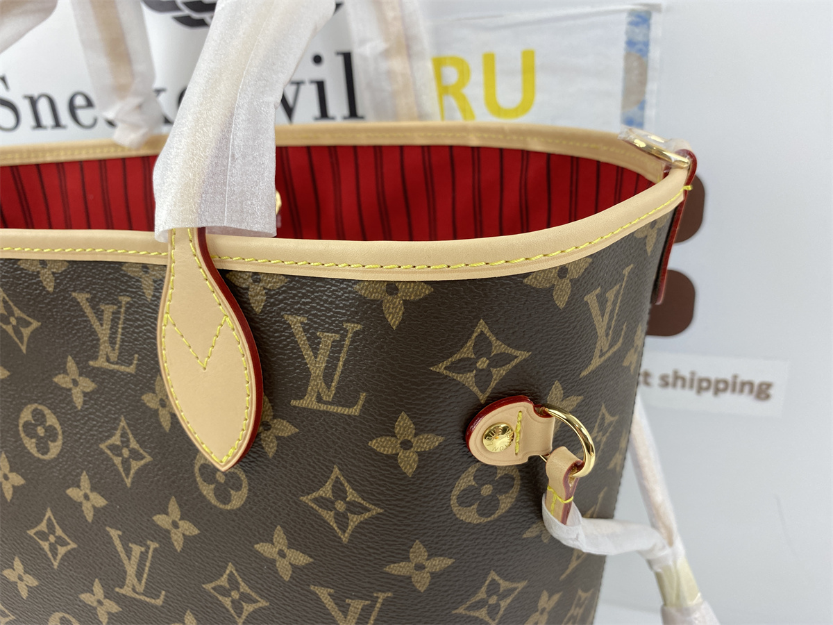 LV NeverFull Red Inside out (32 x 29 x 17 cm)