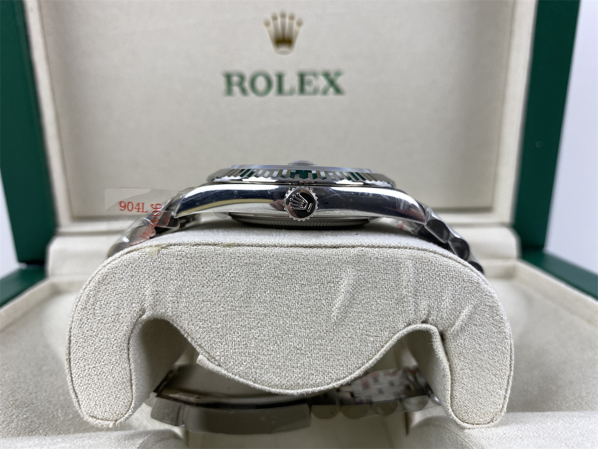 Rolex Clean-Datejust Black Watch (41mm)